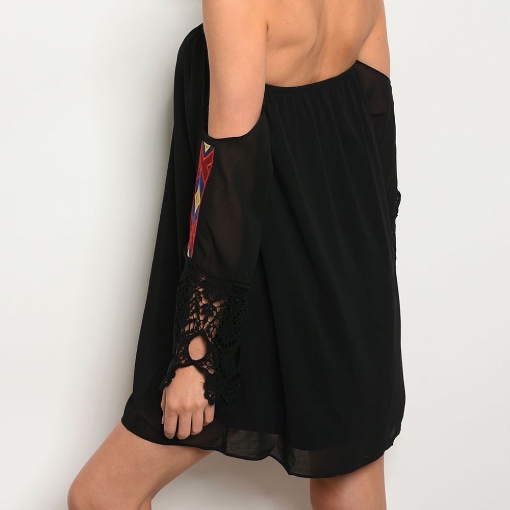 LAST - XS - Embroidered Off Shoulder Dress - Picture 3 of 4